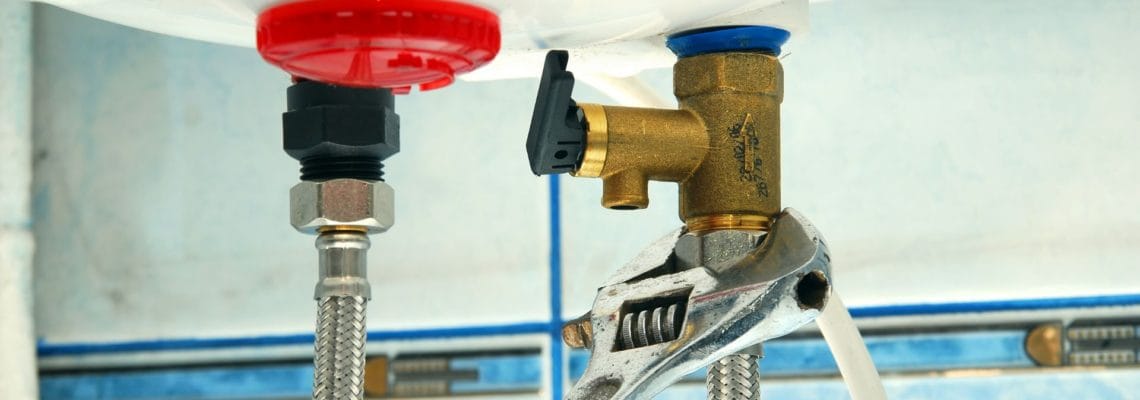 How to Hire a Plumber Online on a Tight Budget – The Best Way to Save Money and Improve Quality